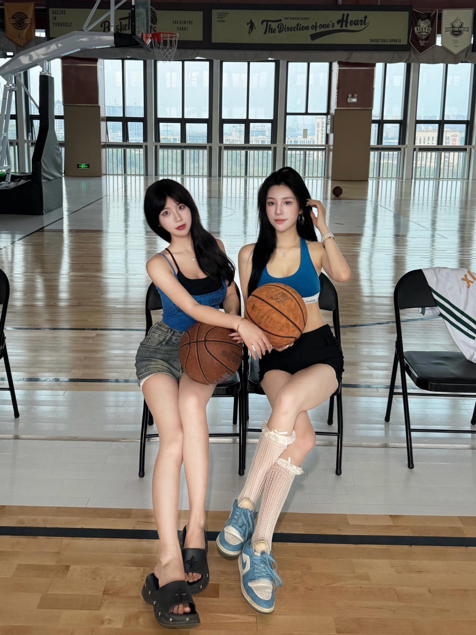 哈登82+12+12神迹激励青少年篮球梦
